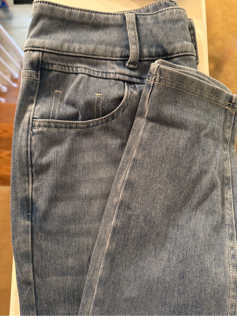 Halara Women’s High-waisted, 3 Button Jeans/jeggings Medium petite - Picture 7 of 7